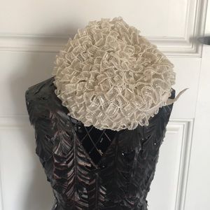 VINTAGE 1930’s PILLBOX HAT